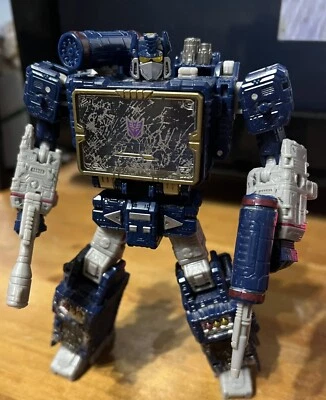 Transformers War For Cybertron Trilogy siege soundwave - Image 1 of 4