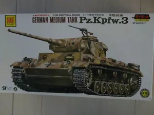 1/35 OTAKI German Medium Tank Pz.Kpfw.3 Model (Motorized) - Picture 1 of 2