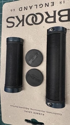 Brooks Cambium Grips Comfort 100/130 Black - Image 1 of 2