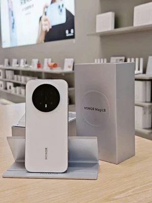 Huawei Honor Magic8 5G 6.58" 64MP Snapdragon 8 Elite Gen 5 Android 16 7000mAh - Image 1 of 4