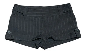 VTG Y2K Micro Grunge Goth Coquette Low rise Bay Pinstripe Size 8 Shorts - Picture 1 of 7