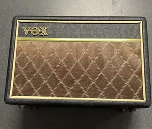 Vox Pathfinder 10 Amp Model V9106 - Picture 1 of 13