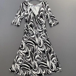 Salaam Medium schwarz weiß grau Swirl Stretch V-Ausschnitt Crossover Fit Flare Kleid - Bild 1 von 7