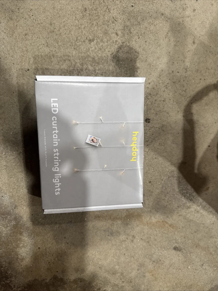 Stringlights - heyday Curtain Version - Image 1 of 1