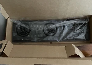 DELL standard QWERTY keyboard New in Box Wireless portable battery operated - Picture 1 of 7