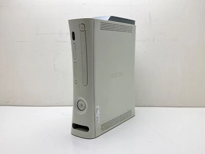 Xbox 360 Arcade (White) Bundle w/ Power Adapter + Controller + 60GB HDD - READ - Image 1 of 4