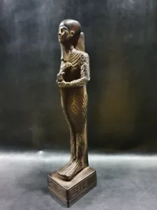 Estatua del altar votivo del dios egipcio PTAH de pie y sosteniendo el palo - Imagen 1 de 6