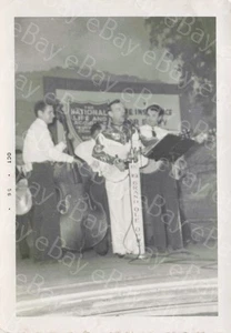 Hank Snow VINTAGE Candid One Of A Kind 3.5x5 Photo Country Music 1956 - Picture 1 of 2