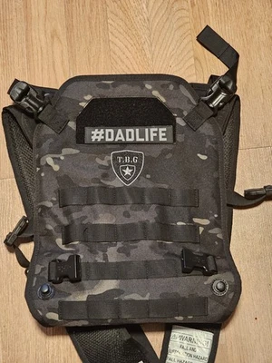 TBG - Portabebés táctico camuflaje negro con parche DADLIFE Foto 1 de 3