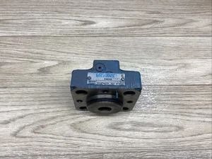VICKERS CVCS32D1S210S19 Valve Used #818D135PR5 - Picture 1 of 6