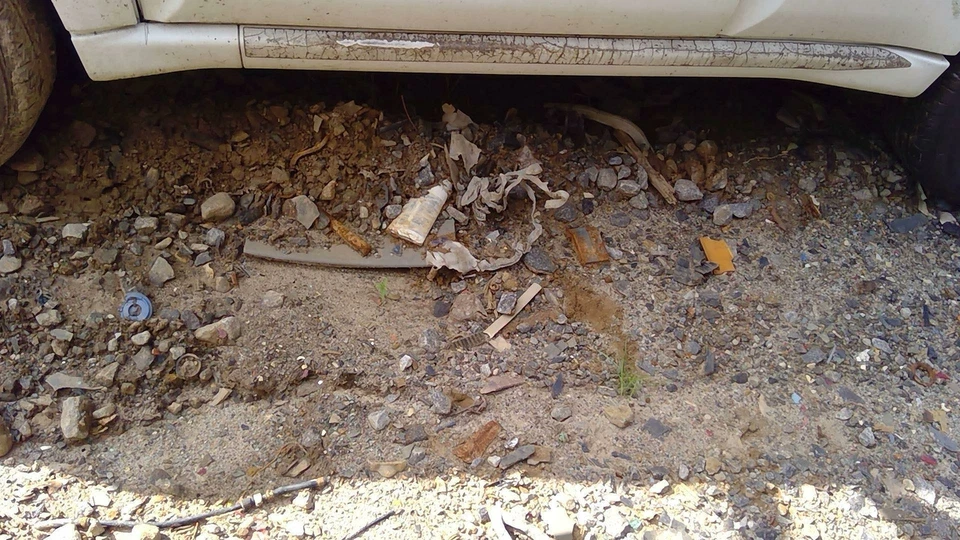 Suzuki Grand Vitara 1999-2002 basculante moldeado LH conductor blanco OEM 7766065DA026U Foto 1 de 1