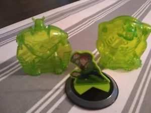 Ultimate Alien Ben 10 DecoPac Birthday Cake Topper Snap On Switchable Figures - Picture 1 of 2