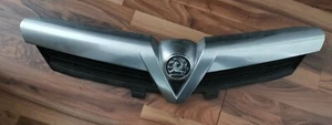 Orig. Vauxhall Opel Tigra B Twintop Cabrio Grill Kühlergrill für Stoßstange - Bild 1 von 1