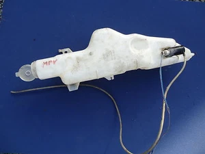 Waschwasserpumpe mit Bechälter Mazda MPV LV - Picture 1 of 1
