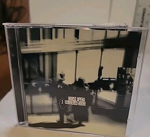 Three Cornered Room - Picture 1 of 4