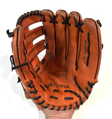Guante Outfielders de cuero para jóvenes Twin Tower Foto 1 de 4