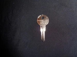 Llave en blanco Y13/O1122R Ilco Yale EE. UU. llaves plateadas Y 13 una llave en blanco nuevo EE. UU. - Imagen 1 de 3