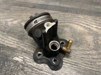 Vespa LXV150 LXV 150 LX150 S150 OEM Intake Union Pipe 879062 - Image 1 of 4