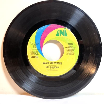 NEIL DIAMOND: WALK ON WATER / HIGH ROLLING MAN (1972) Vinyl 45 RPM Pop *TESTED* - Image 1 of 4