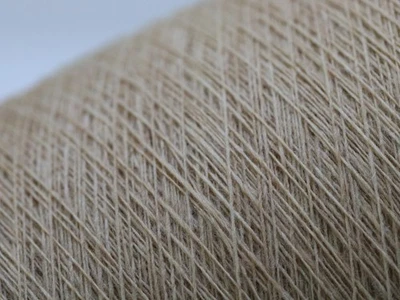 H40 (100€/kg) 100g ANGORA / SUPERFINE WOOL KIESEL (28) Zwirn Wolle Strick Lace - Bild 1 von 2