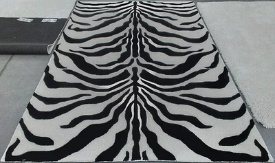 IVORY / BLACK 6'-0" x 9'-0" Flaw in Rug, Reduced Price 1172790304 CAM709Q-6 - Image 1 of 4