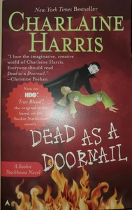 Dead as a Doornail (Sookie Stackhouse/True Blood, Book 5) - GOOD - Foto 1 di 4