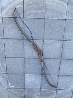 Shakespeare The Pecos X-23, Recurve bow Right Hand 45lb 58 in - Image 1 of 4