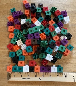 ETA Hand 2 Mind Snap Würfel 120 Stück Mathe Manipulative #30500A Verbindungsblöcke - Bild 1 von 4