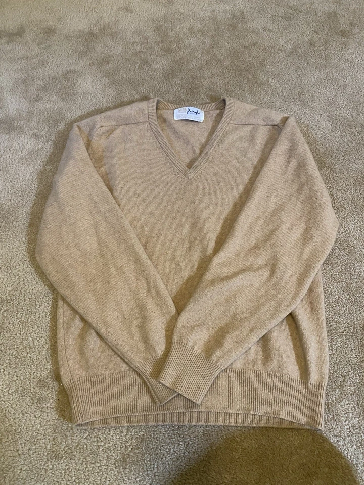 Vintage 60’s Pringle Of Scotland Cashmere V-neck Tan Sweater Size 46/107 - Image 1 of 4