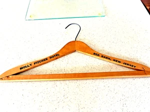 Vintage Molly Pitcher Hotel Red Bank New Jersey Wood Clothes Suit Hanger - Picture 1 of 5