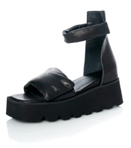 NEW PURO SECRET Black Calfskin Comfort Zone Wedge Sole Gladiator Sandals Sz 39 - Picture 1 of 12