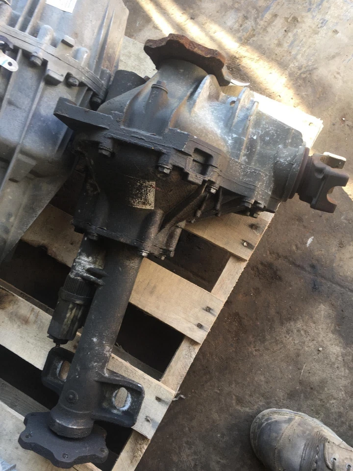 07 08 09 10 11 12 13 Chevrolet SUBURBAN 1500 Carrier Assembly Foto 1 de 2