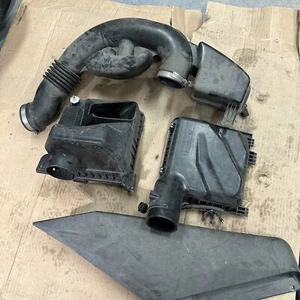 2012 2013 2014 2015 2016 SUBARU XV CROSSTREK -Impreza AIR CLEANER INTAKE AIR BOX - Picture 1 of 20