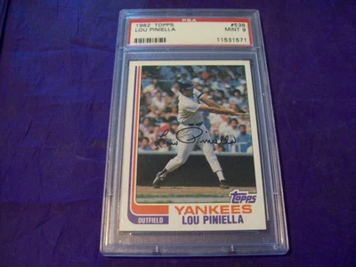 1982 TOPPS #538 LOU PINIELLA (YANKEES) PSA 9 - Image 1 of 2