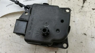 Actuador de puerta de aire acondicionado calentador de motor puerta abatible Dodge Avenger 2008 2009 2010 2011 2012 Foto 1 de 2