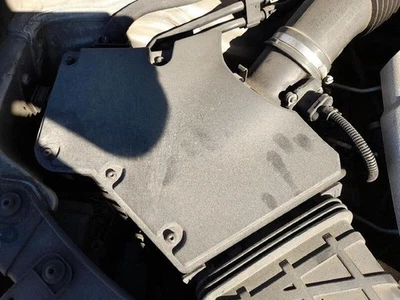 8K0133837BP SOPORTE FILTRO AIRE para AUDI A5 (8T3) 2.7 TDI 2007 5135874 - Image 1 of 3