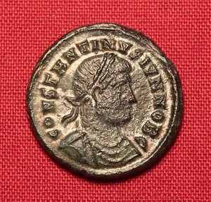Ancient Roman Constantinus Silvered Bronze AE3 Coin, Camp Gate! - Picture 1 of 2