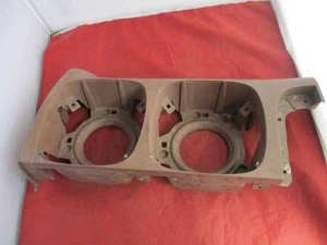 Right Front Headlight Mounting Extender 73 Fury Models NOS MOPAR 3672080 - Bild 1 von 1