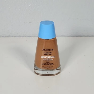 NEW COVERGIRL Clean Matte Liquid Foundation – 570 Deep Golden – New - Image 1 of 2