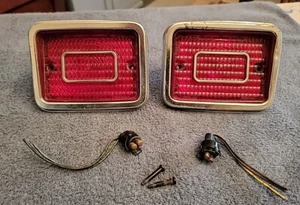 1969 1970 Chevrolet Kingswood Wagon Left & Right Tail Lights OEM 5961291 Guide - Picture 1 of 14
