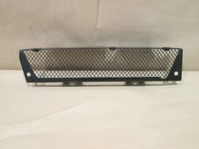 Parachoques trasero derecho Ferrari F12 Berlinetta rejilla difusora # 84387800 Foto 1 de 3