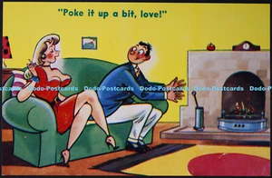 X000445 Poke it up a bit. love. Garet Greeting Card. Giggle Series 106 A - Picture 1 of 2