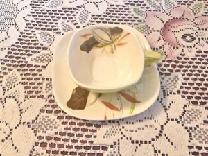 Vintage. MID CENT. RED WING LOTUS handbemalte Teetasse & Untertasse 1940-50er Jahre - Bild 1 von 7