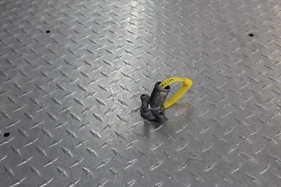 Honda CBR900RR 2000 manguera puerto salida Foto 1 de 4