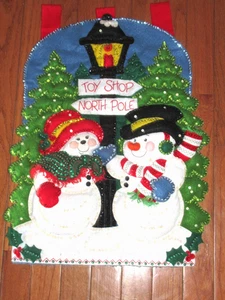 VINTAGE 21 ZOLL HANDGEFERTIGTE BUCILLA HAPPY SCHNEEMANN PLÜSCH PAILLETTEN WEIHNACHTEN WANDBEHANG DEKOR - Bild 1 von 4