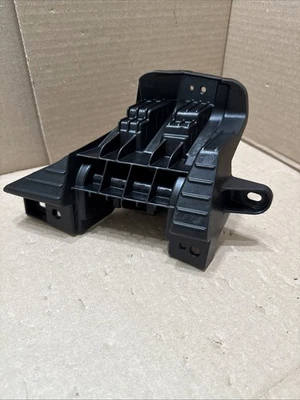 Soporte de parachoques superior izquierdo Kia Sorento 2025 OEM  Foto 1 de 4