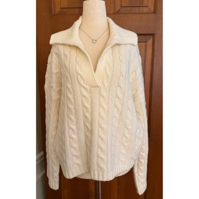 Suéter de punto con cable de pescador de gran tamaño Abercrombie & Fitch para mujer pequeño crema Foto 1 de 4