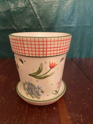 Aquecedor de cera Yankee Candle Flowerpot tulipas jacinto queimador de torta vermelho branco 5” de altura - Imagem 1 de 4