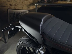 Honda GB350S 2025- Rücksitzbank Abdeckung Höcker OEM 08F70-K0Z-D20ZB Original - Bild 1 von 6