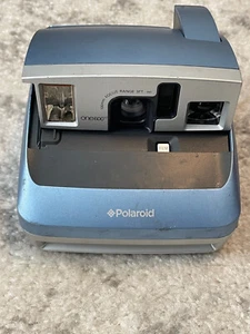 Vintage Polaroid One600 Instant Flash Film Camera Blue Polaroid 600 One - Picture 1 of 8